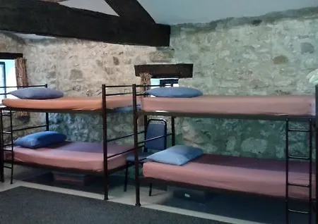 Skirfare Barn Otel 3*